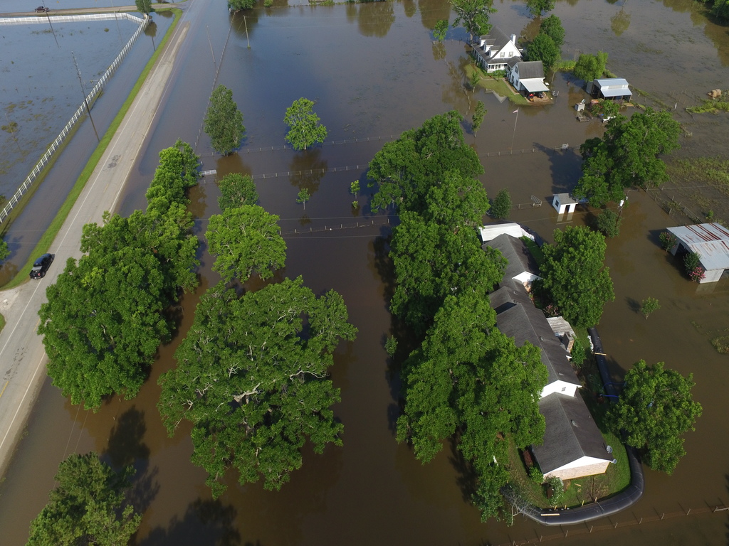 Homeowner Flood Control – Rosharon TX 2016