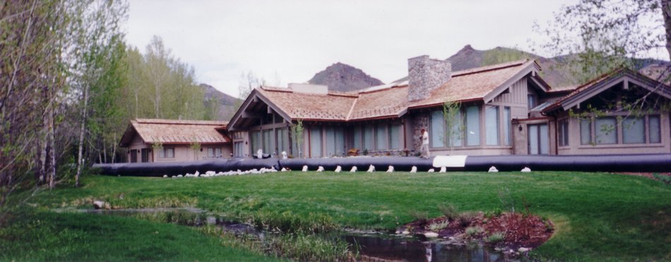 AquaDams as Flood Control Barriers