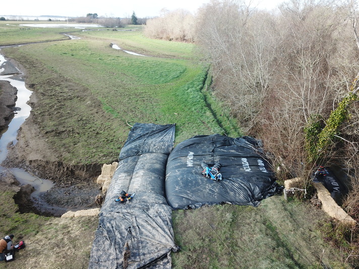 Jacoby Creek Bank Washout, Isolation with AquaDams