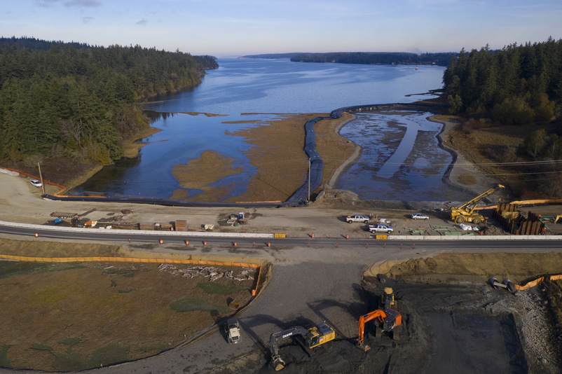 Kilisut Harbor Bridge Construction and Estuary Restoration Project