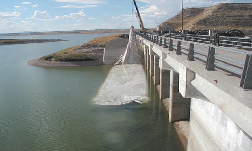 Dewatering for Flood Gate Repainting Basin Electric Power Co-op