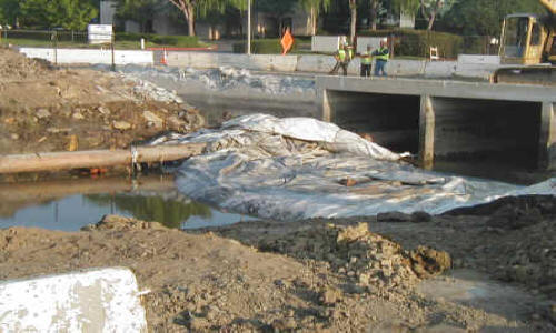 Dewatering Tidal Canal for Water Intake Repair Fremont, CA (2002)