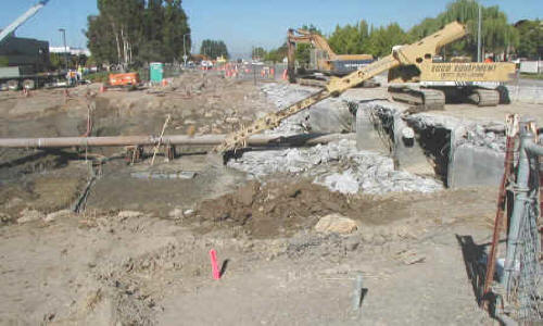 Dewatering Tidal Canal for Water Intake Repair Fremont, CA (2002)