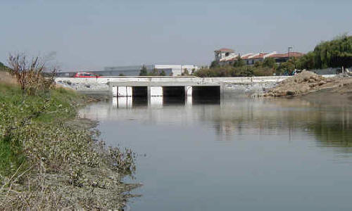 Dewatering Tidal Canal for Water Intake Repair Fremont, CA (2002)