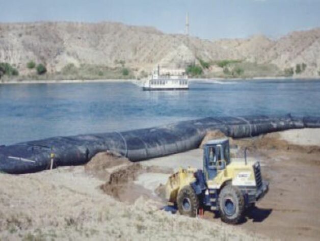 Boat Ramp Construction: Bullhead City, AZ – 1997