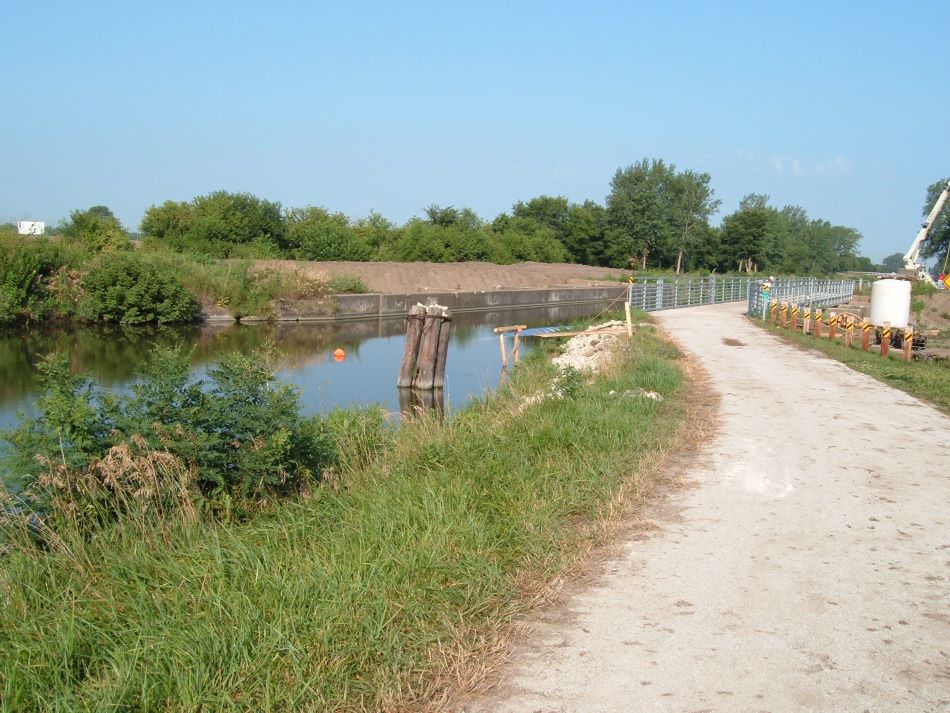 Hennepin Canal, IL 2004