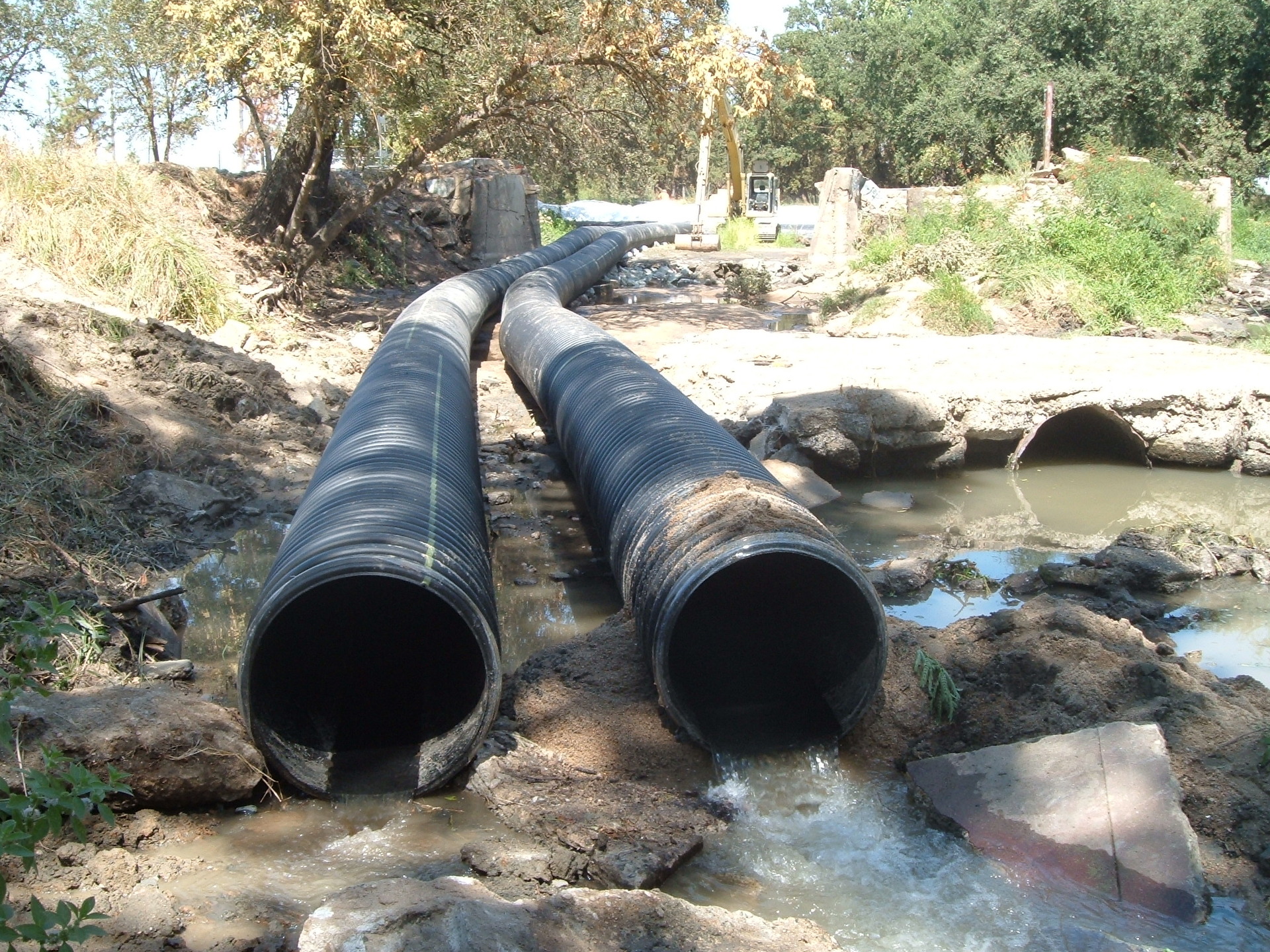 Culvert Isolation Rio Linda, CA 2004