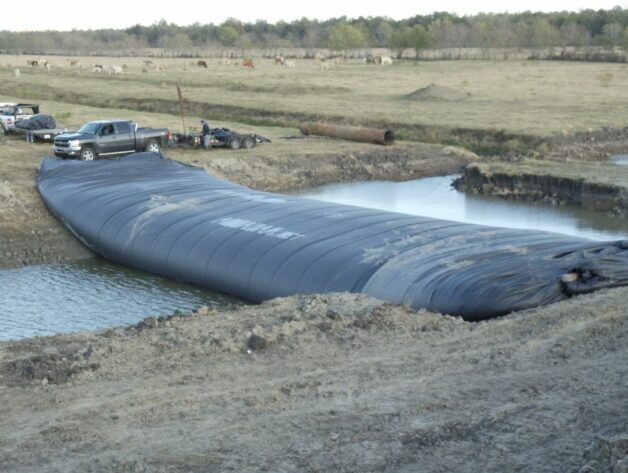 Canal Isolation, Containment of Work Area, Louisiana 2011