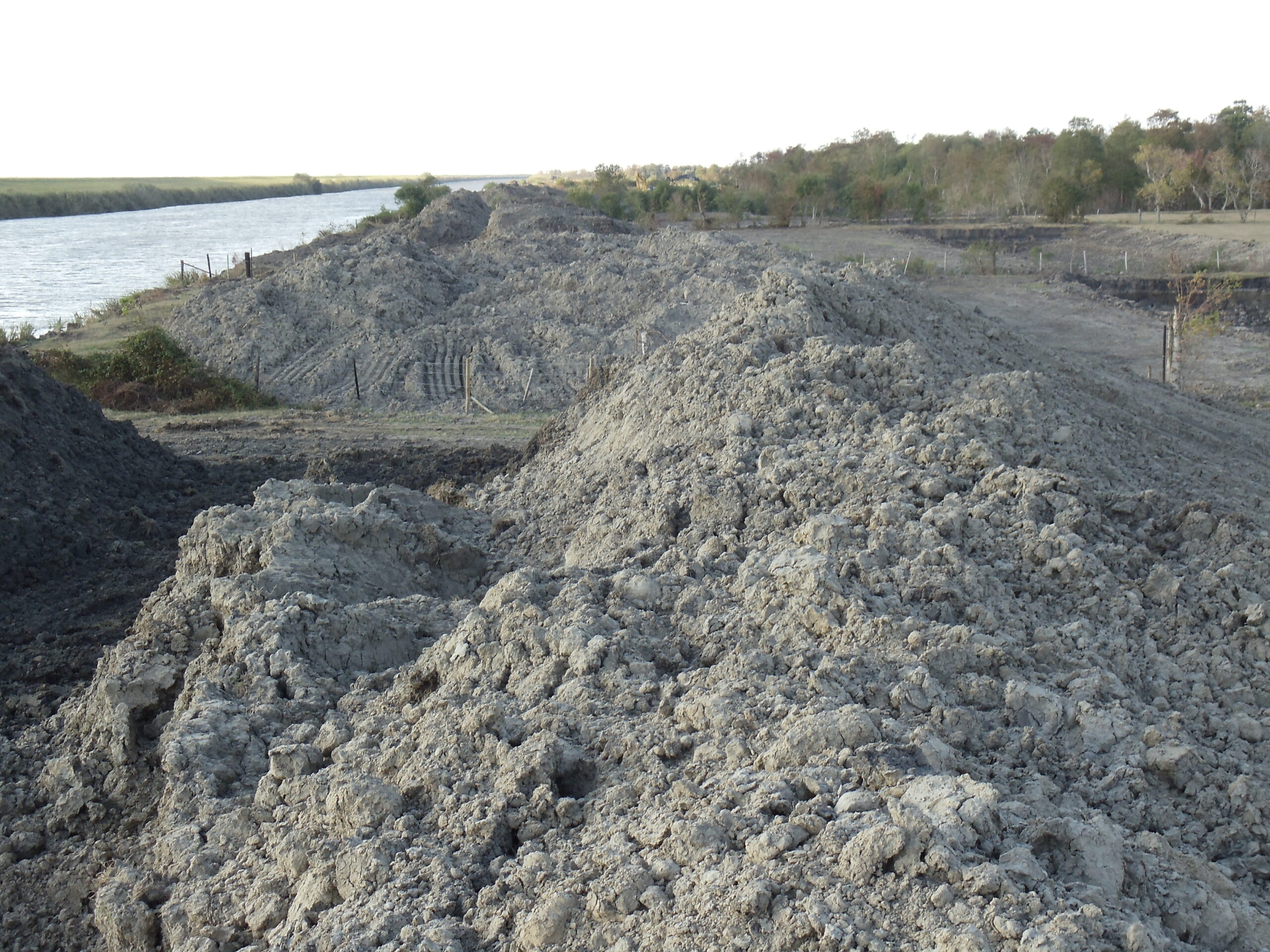 Canal Isolation, Containment of Work Area, Louisiana 2011