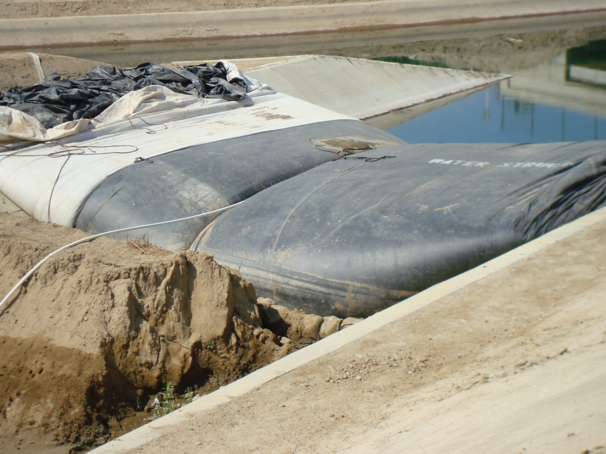 New Canal and Pump Station Bakersfield, CA 2007