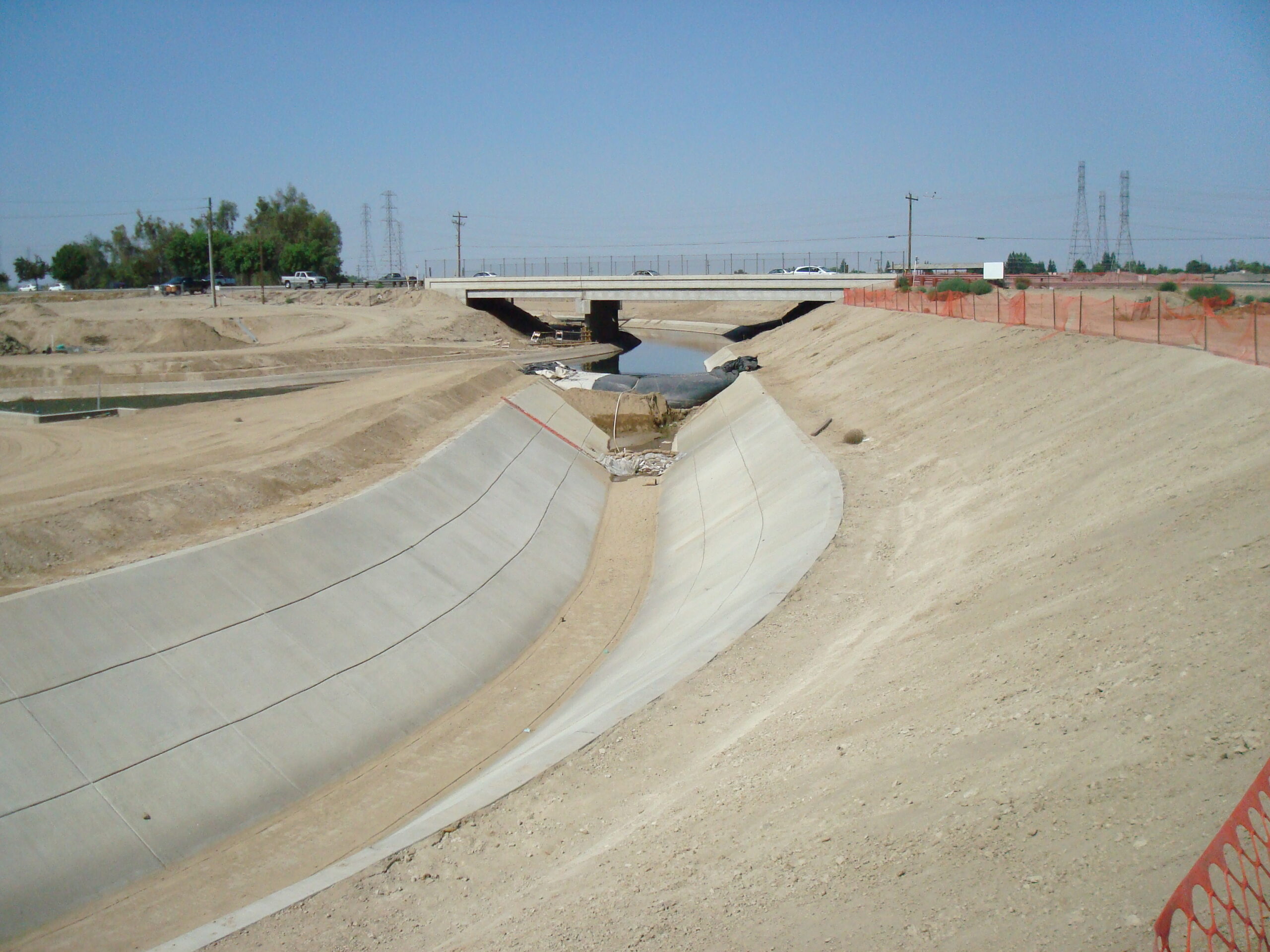 New Canal and Pump Station Bakersfield, CA 2007