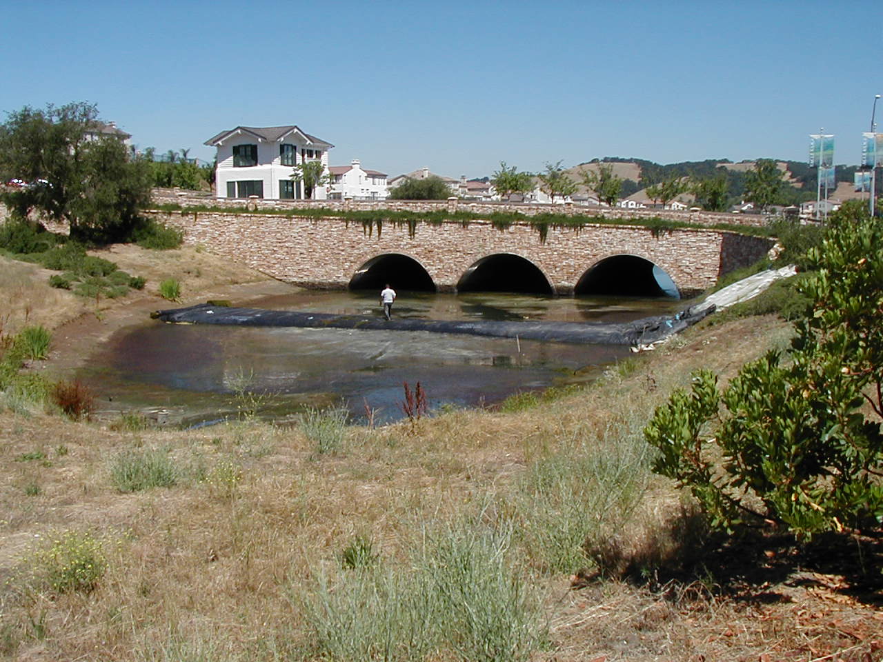 Gilroy, CA 2002